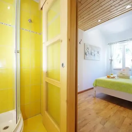 Bay House Rosohotnica